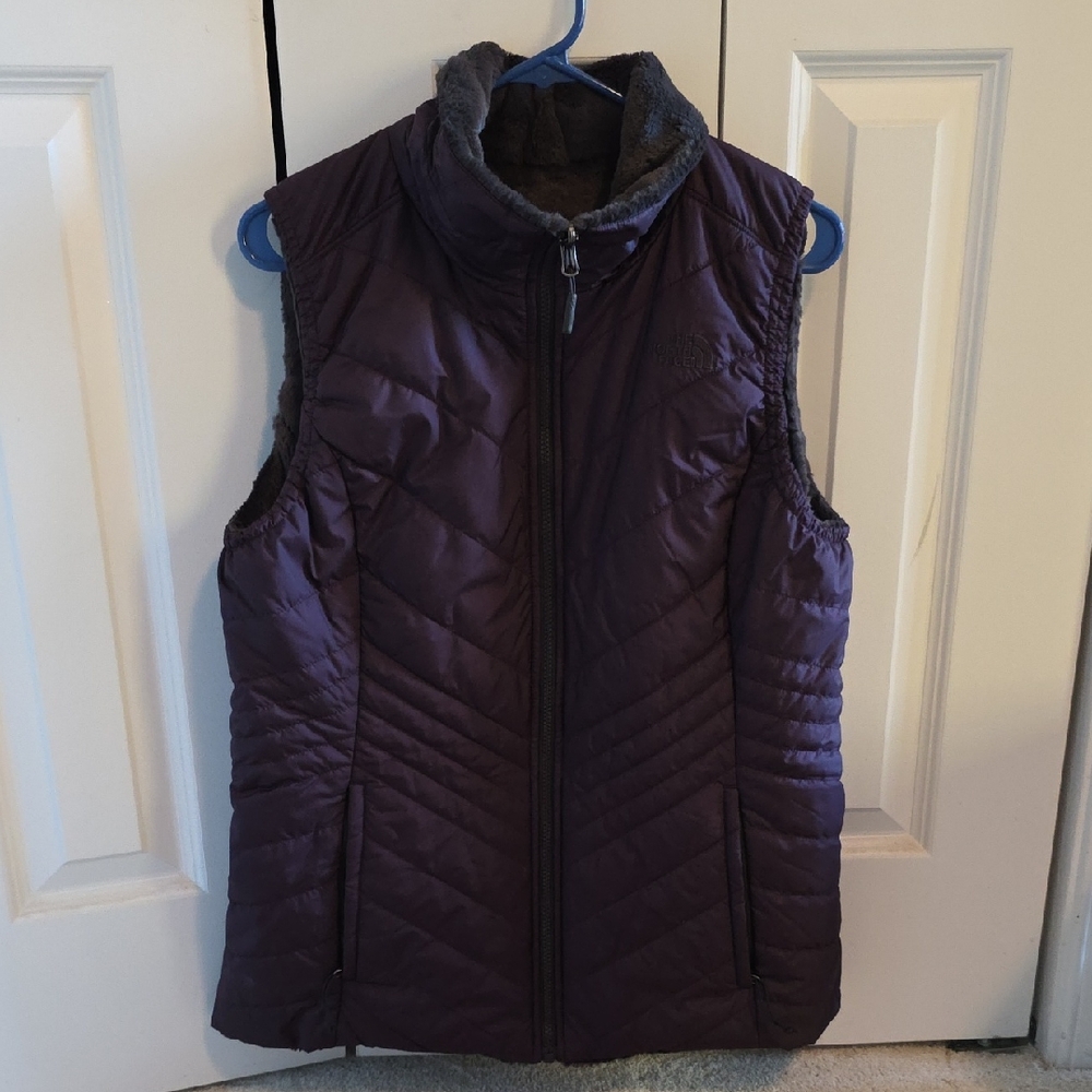 NORTH FACE Women's Purple Quilted Vest